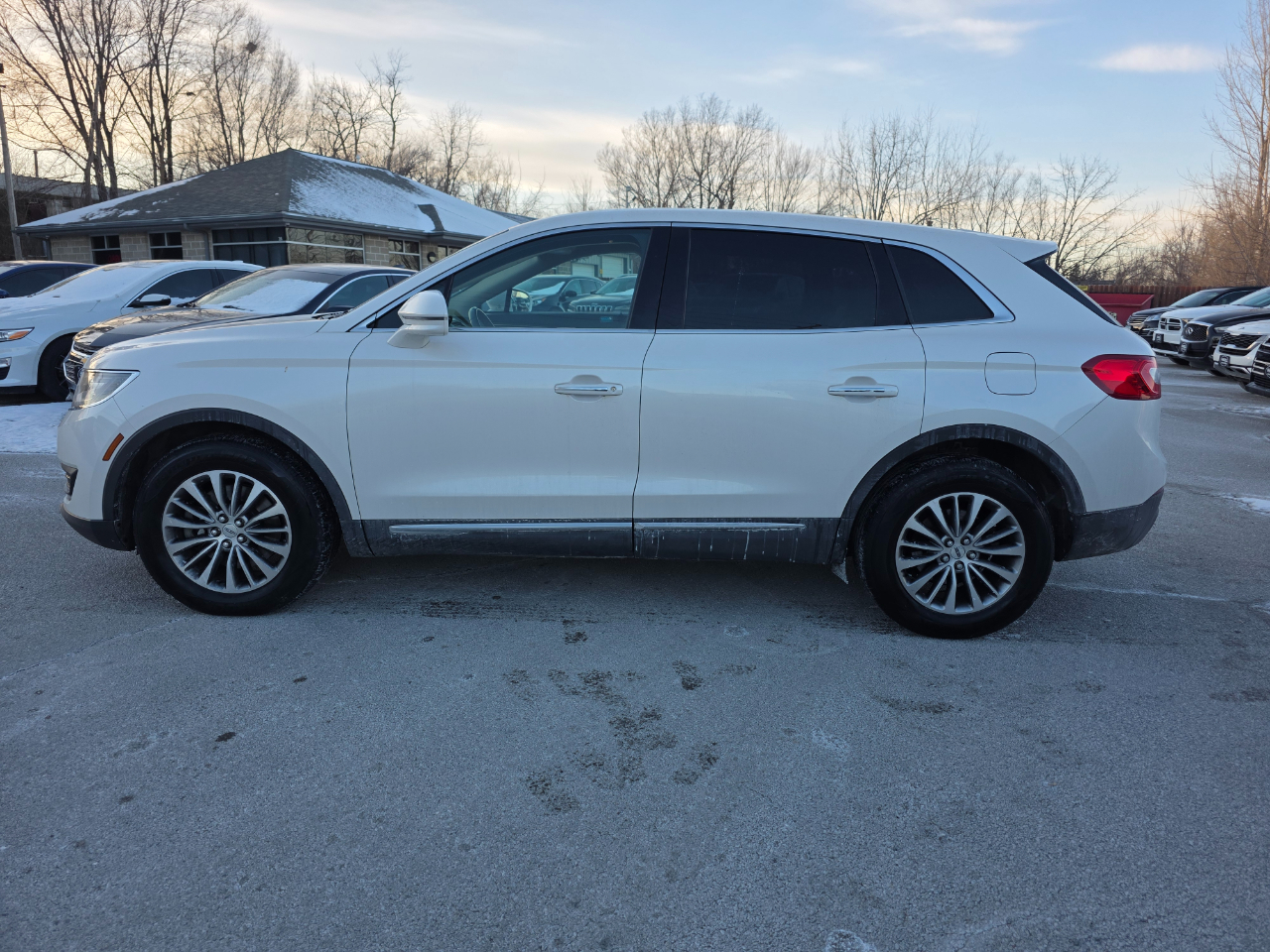 Lincoln MKX AWD 4dr Select 2016