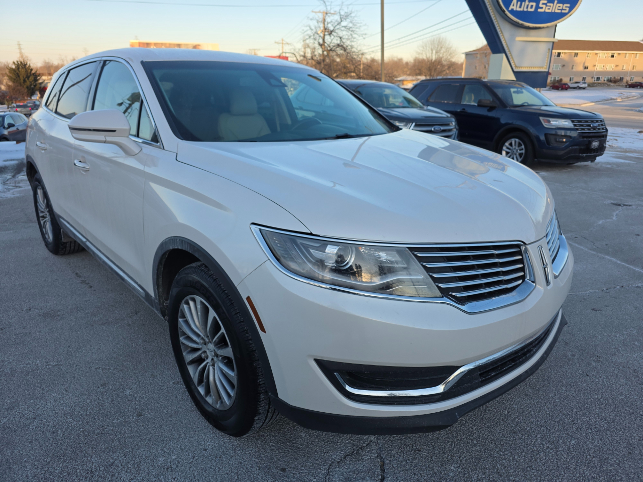 Lincoln MKX AWD 4dr Select 2016