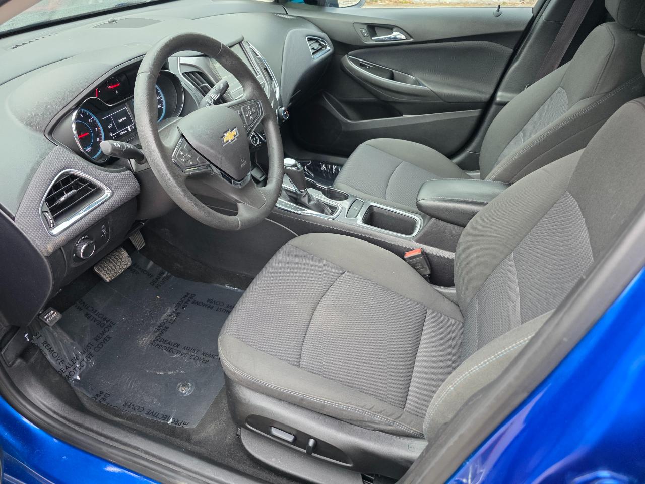 Chevrolet Cruze 4dr Sdn 1.4L LT w/1SD 2017