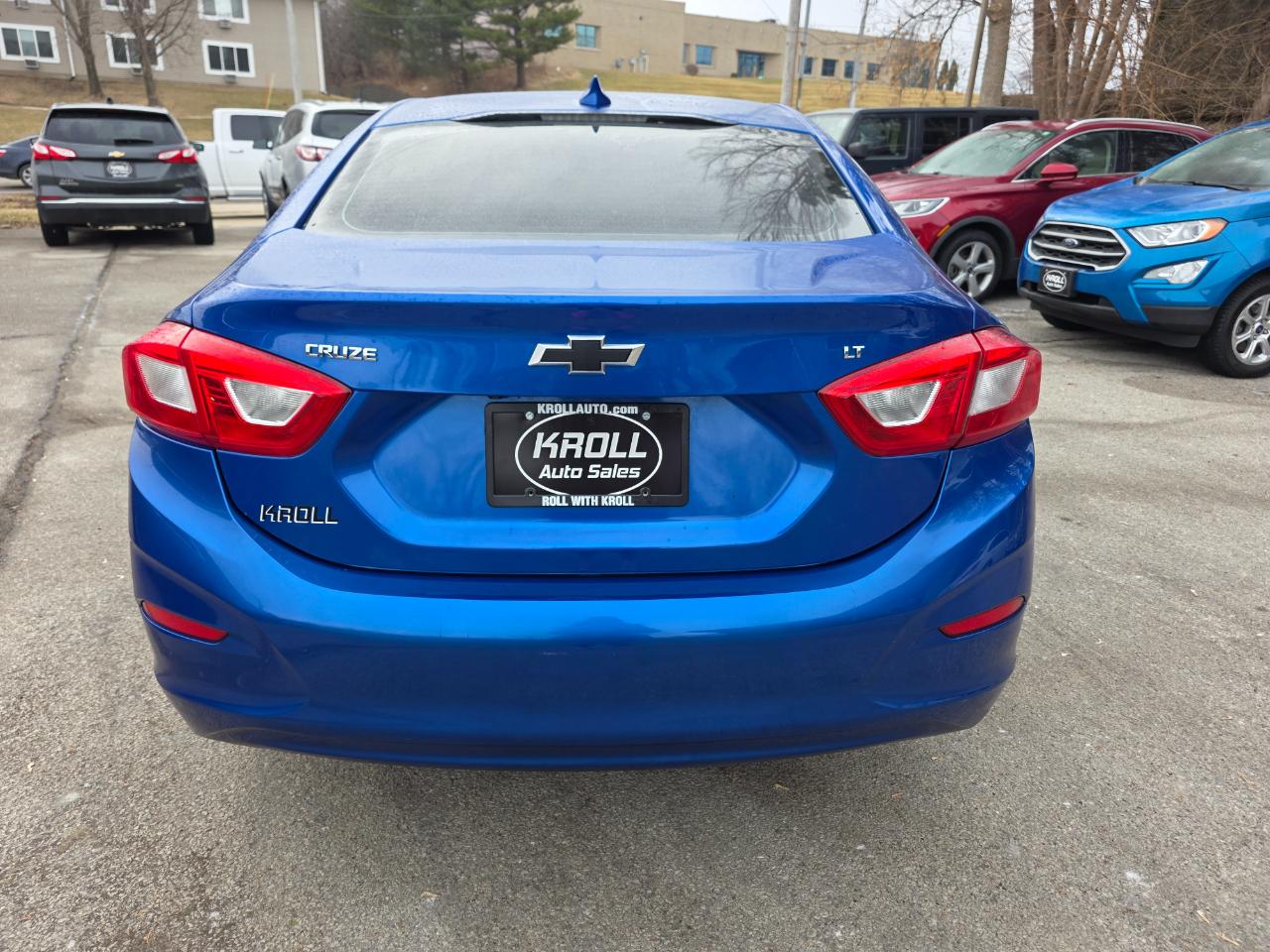 Chevrolet Cruze 4dr Sdn 1.4L LT w/1SD 2017