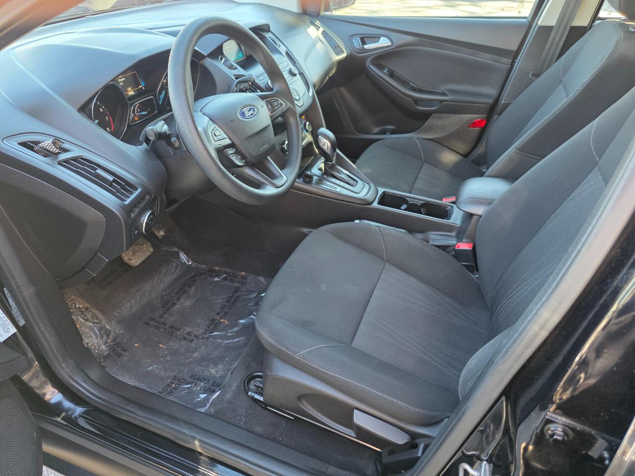 Ford Focus SE Sedan 2018