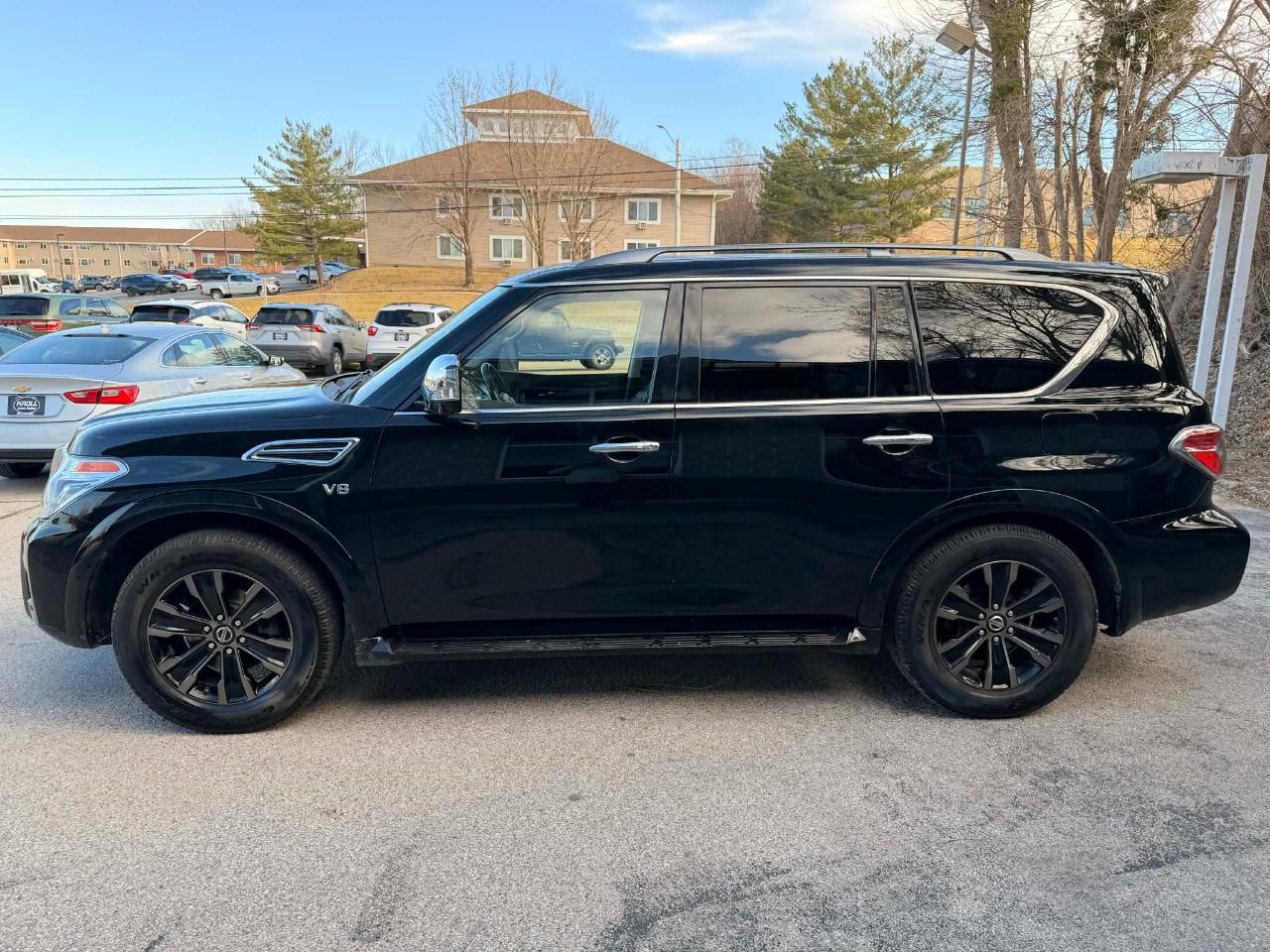 Nissan Armada 4x4 Platinum 2019