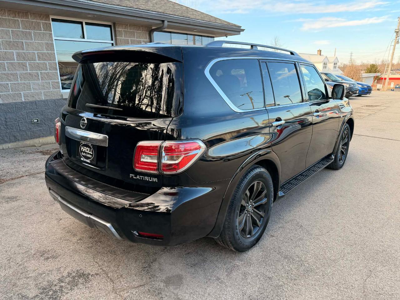 Nissan Armada 4x4 Platinum 2019