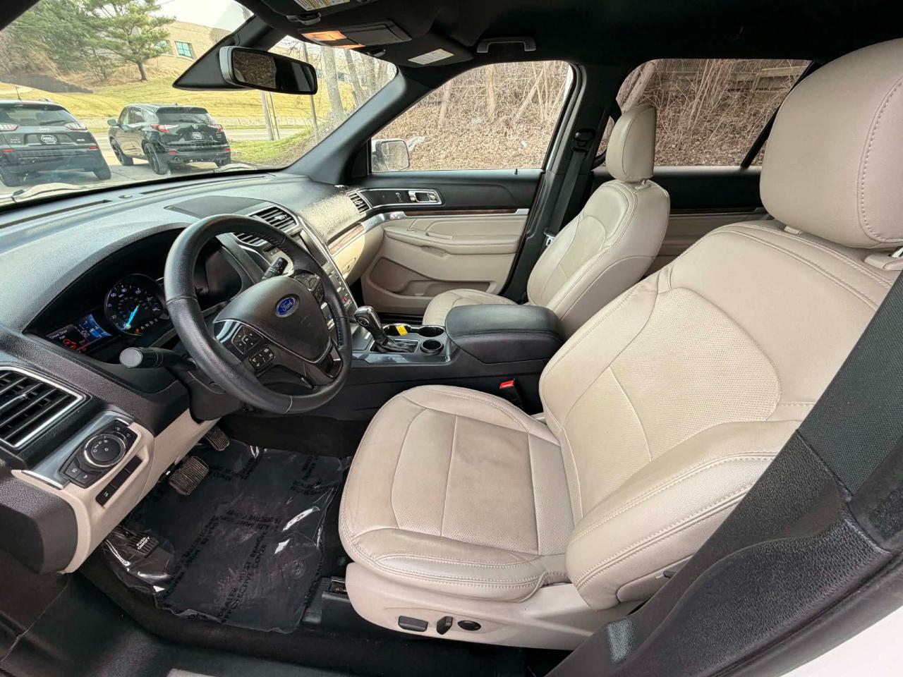 Ford Explorer Limited FWD 2019