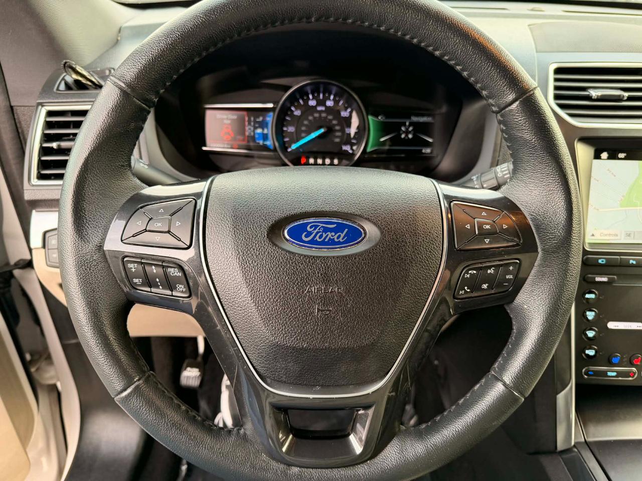 Ford Explorer Limited FWD 2019
