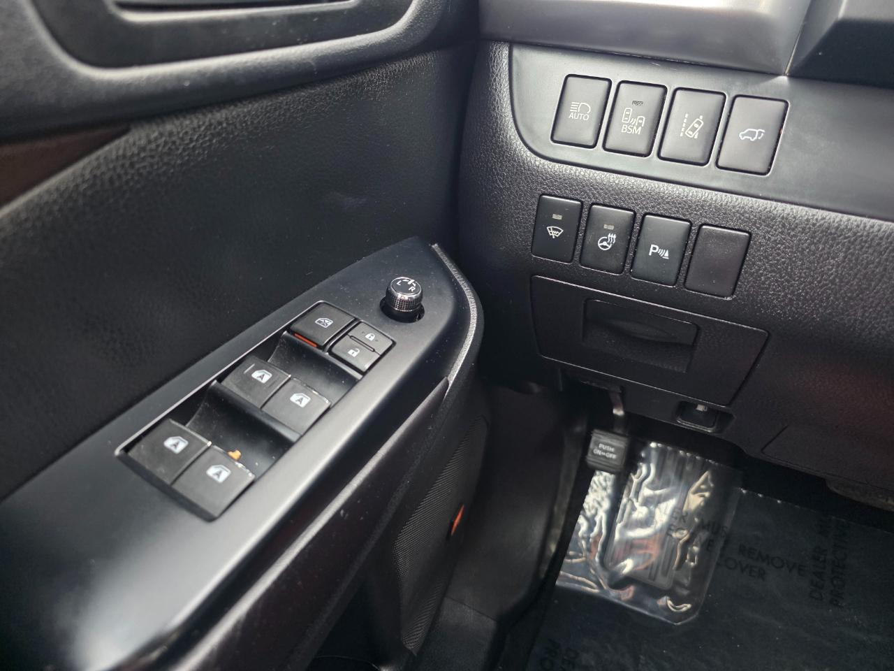 Toyota Highlander AWD 4dr V6 Limited (Natl) 2016