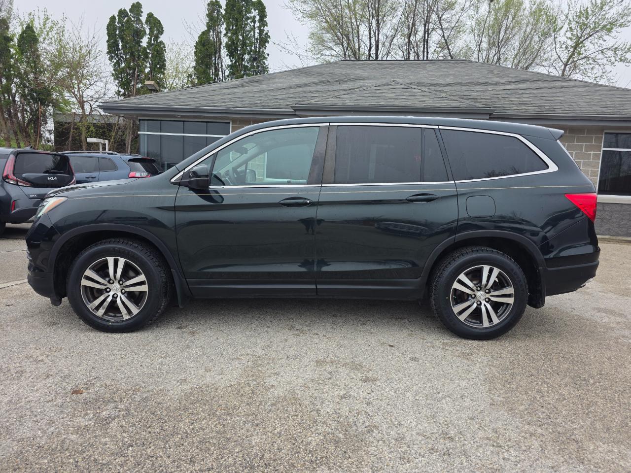 Honda Pilot 2WD 4dr EX 2016