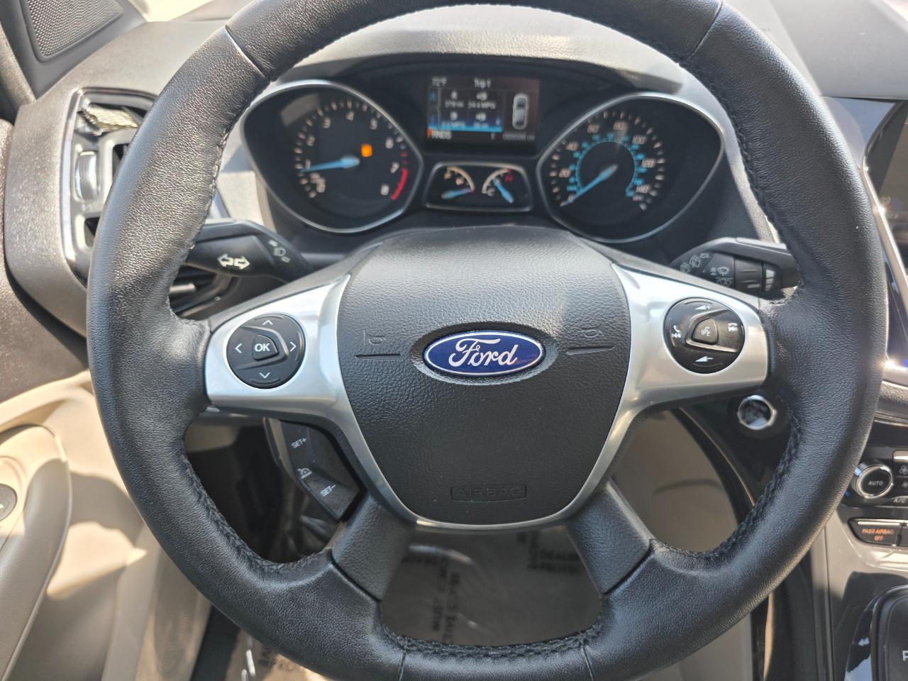 Ford Escape 4WD 4dr Titanium 2015