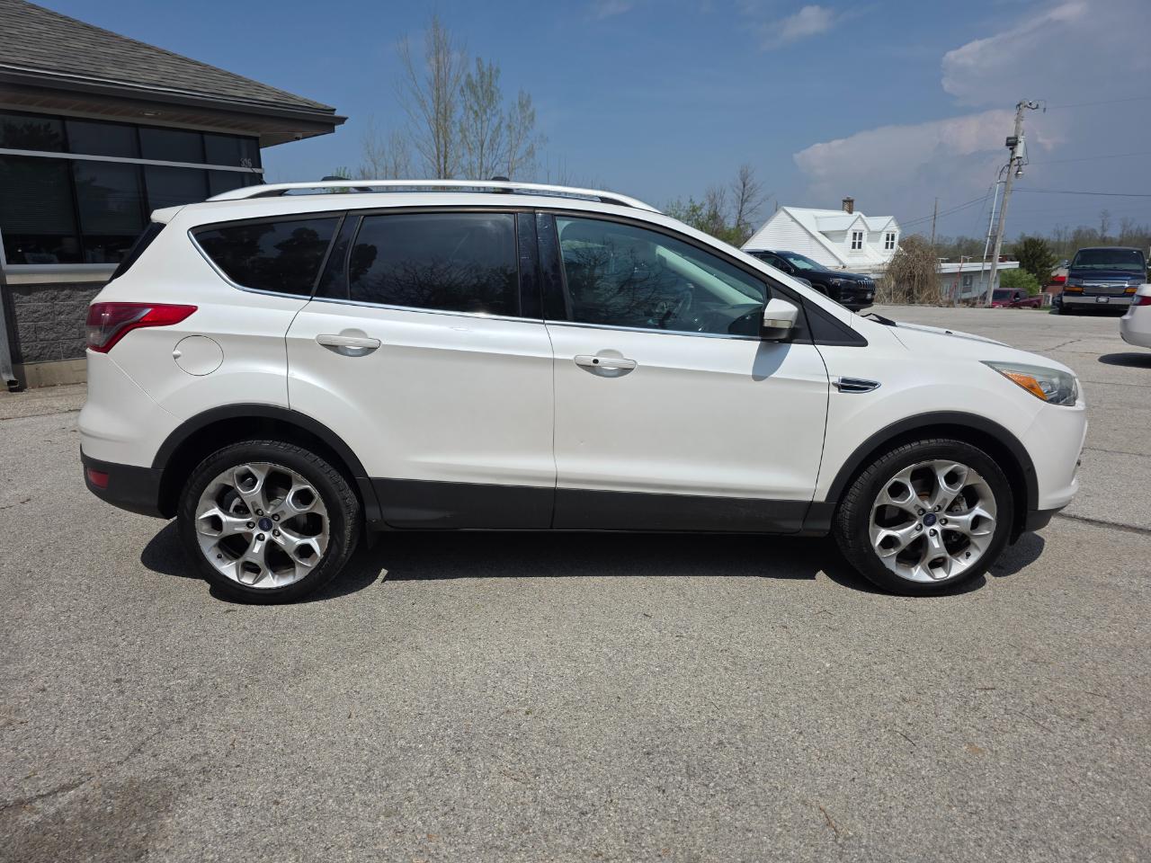 Ford Escape 4WD 4dr Titanium 2015