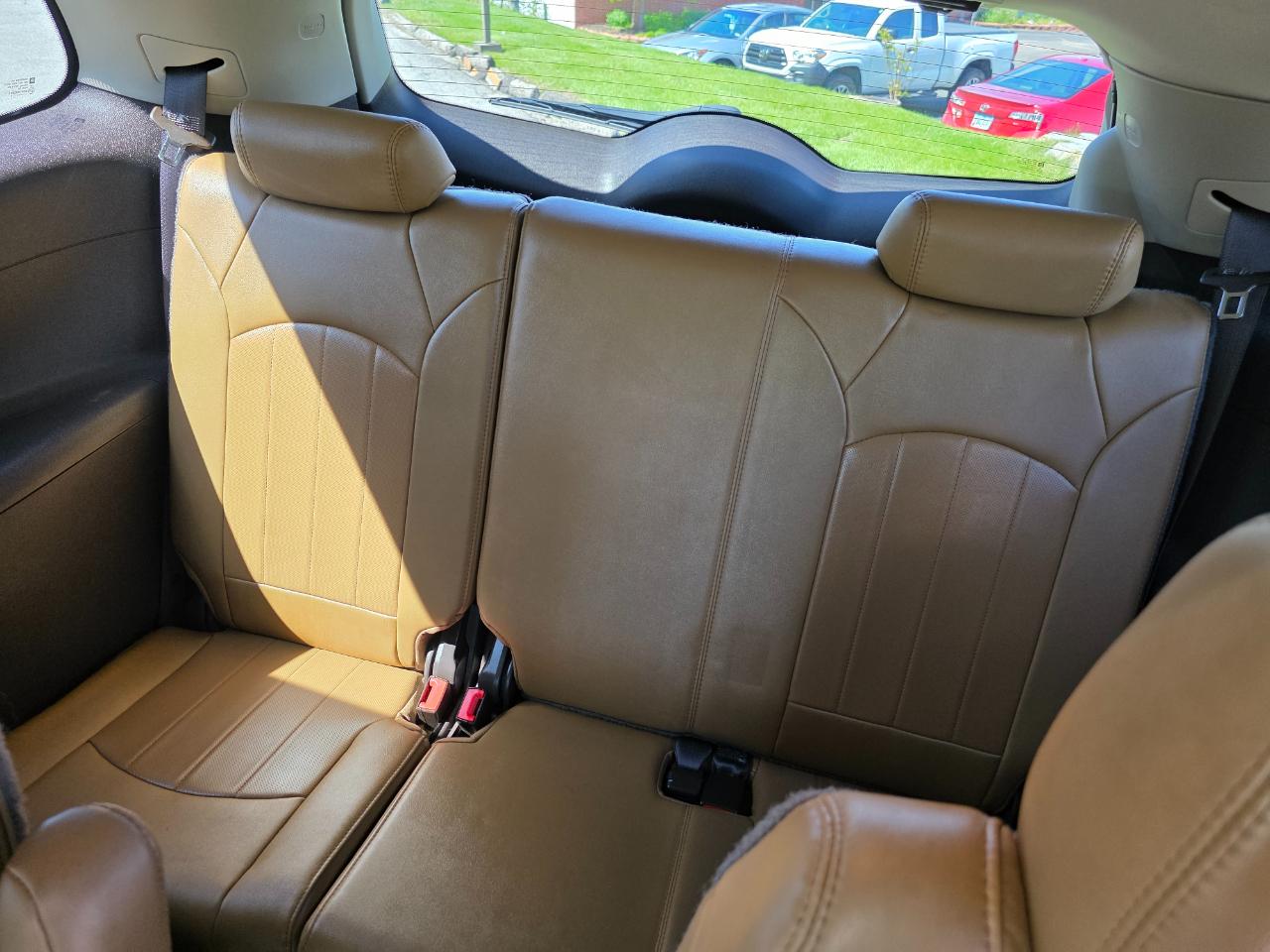 Buick Enclave AWD 4dr Leather 2014