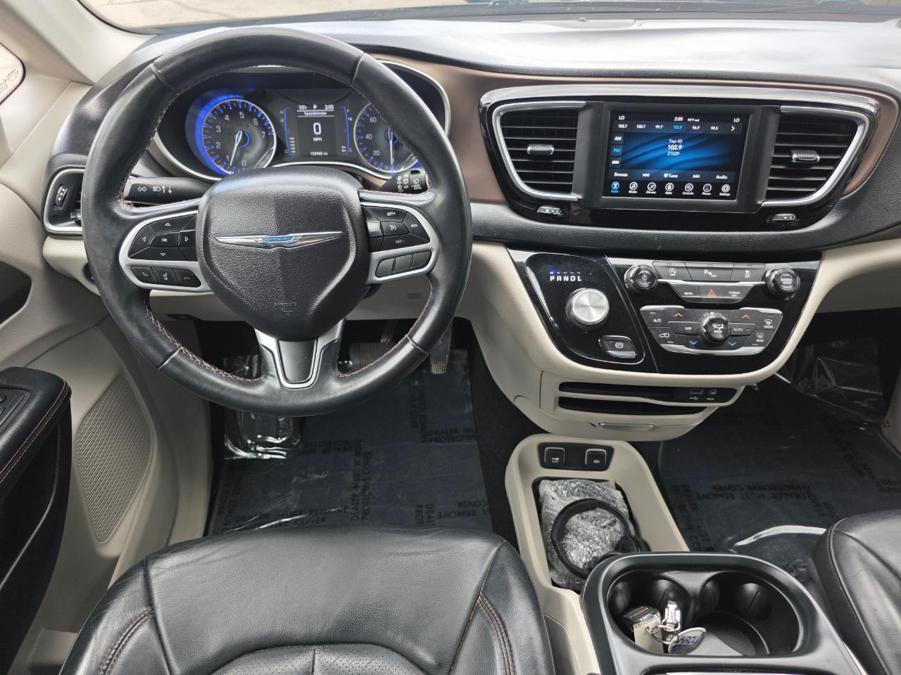 Chrysler Pacifica Touring L FWD 2018