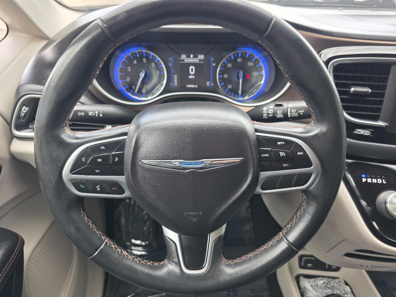 Chrysler Pacifica Touring L FWD 2018