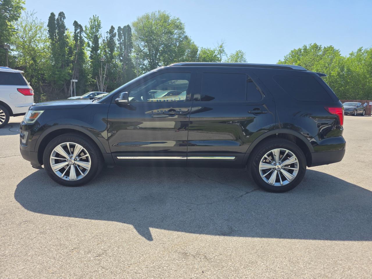 Ford Explorer XLT 4WD 2017