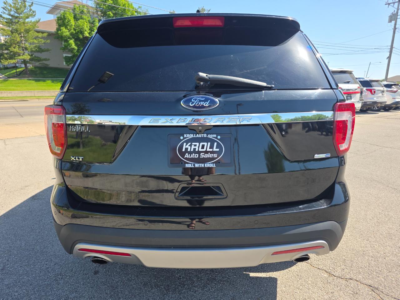 Ford Explorer XLT 4WD 2017