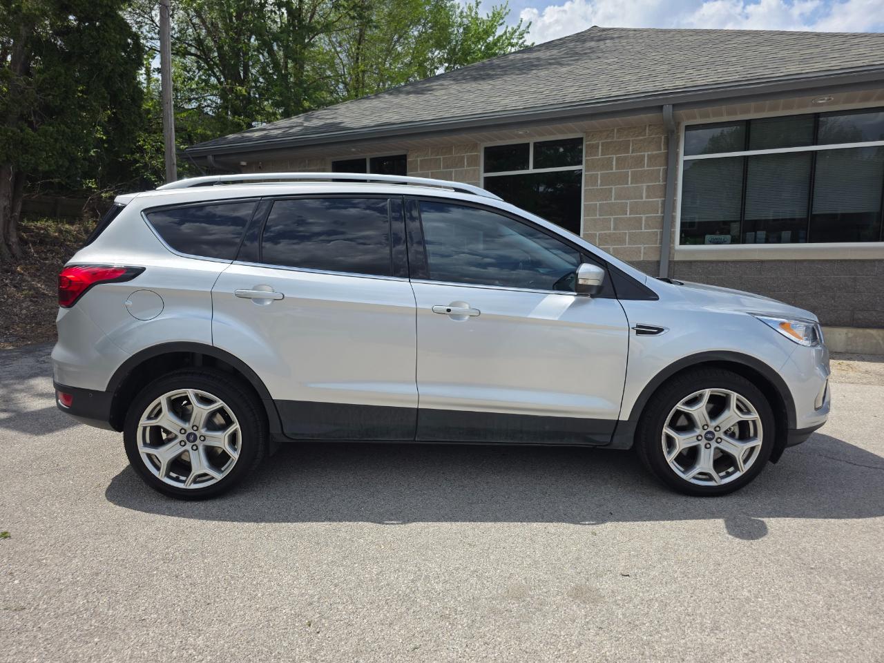 Ford Escape Titanium FWD 2019