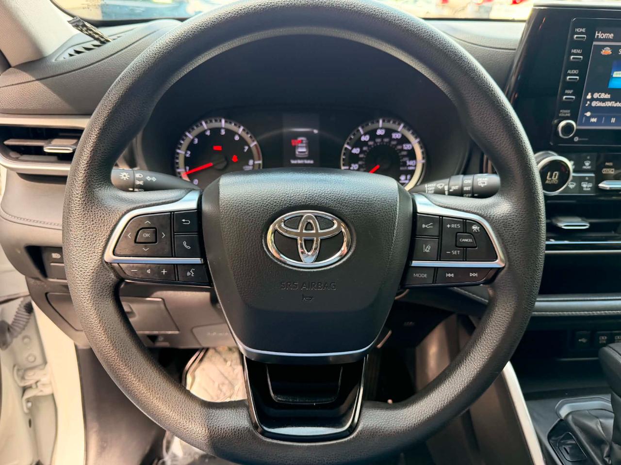 Toyota Highlander L FWD (Natl) 2020