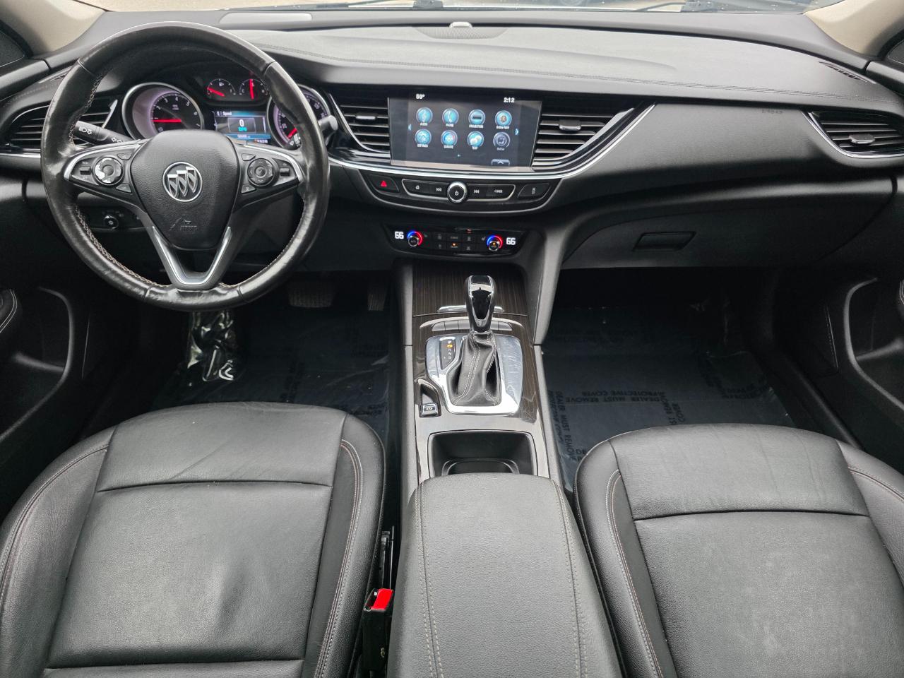 Buick Regal Sportback 4dr Sdn Essence FWD 2018