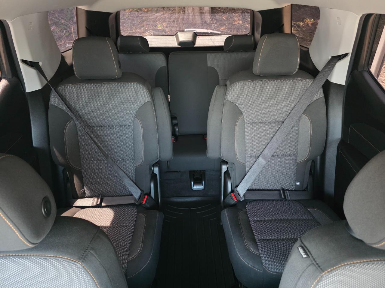 Chevrolet Traverse AWD 4dr LT Cloth w/1LT 2018