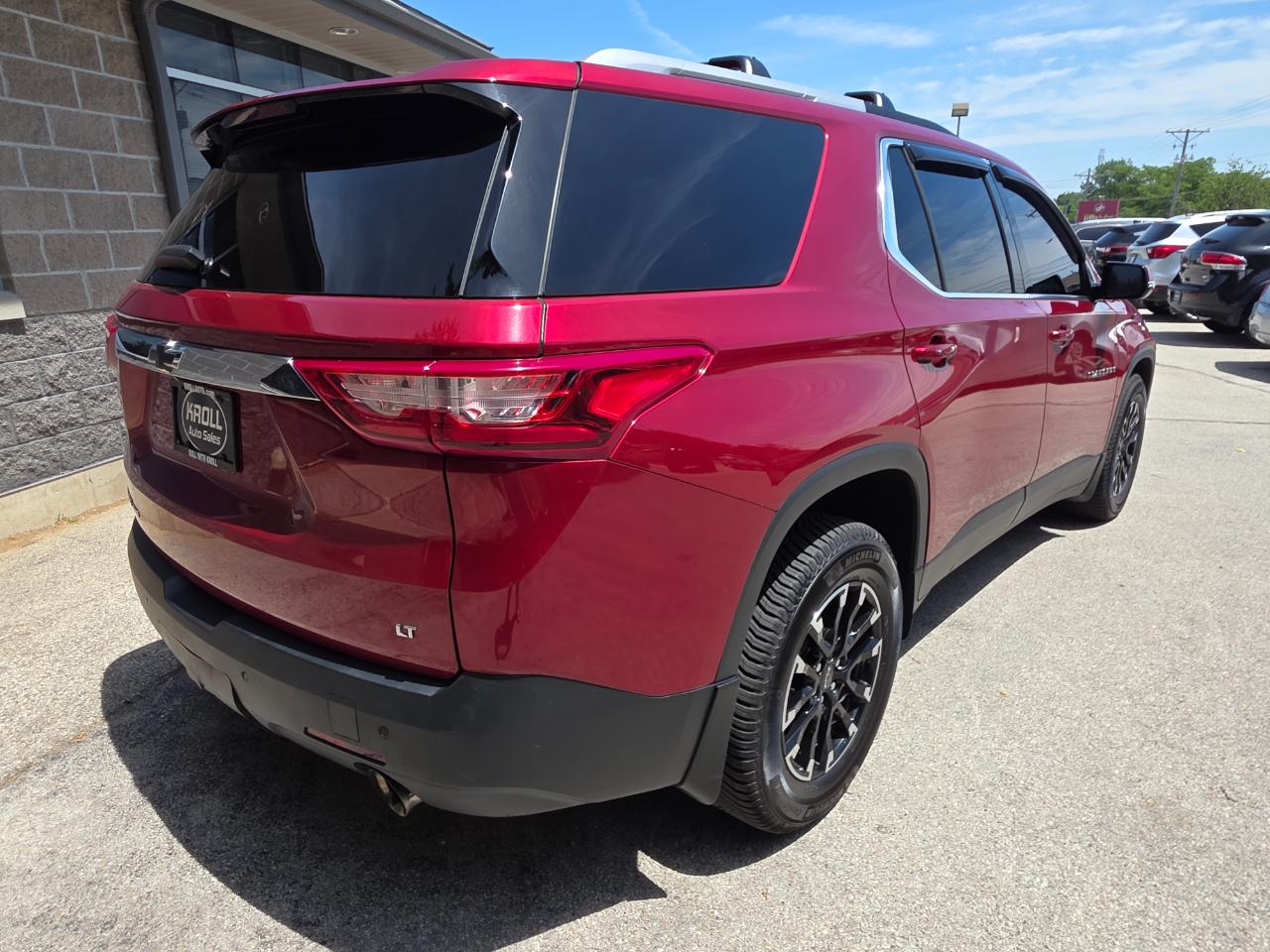 Chevrolet Traverse AWD 4dr LT Cloth w/1LT 2018