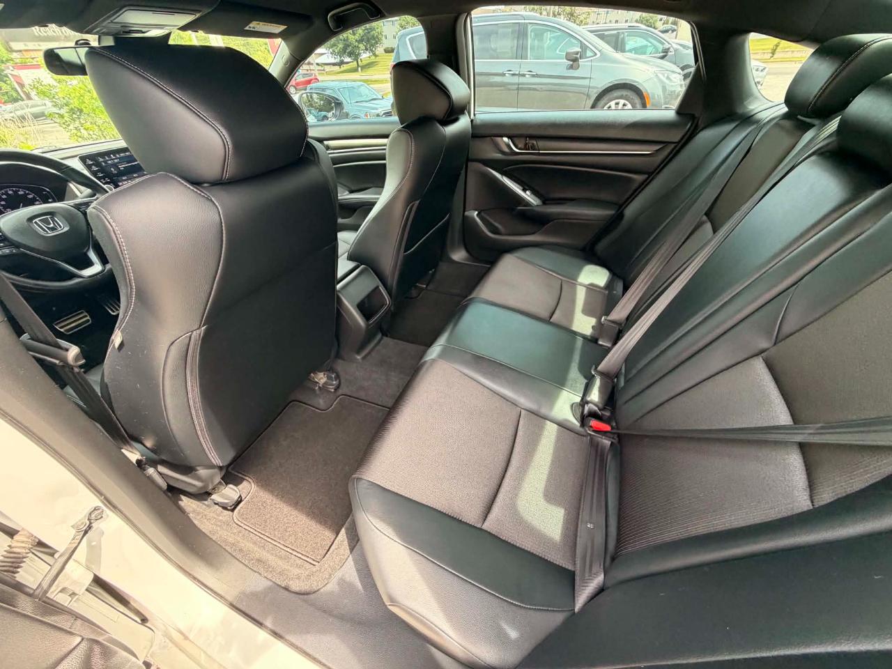 Honda Accord Sedan Sport 1.5T CVT 2018