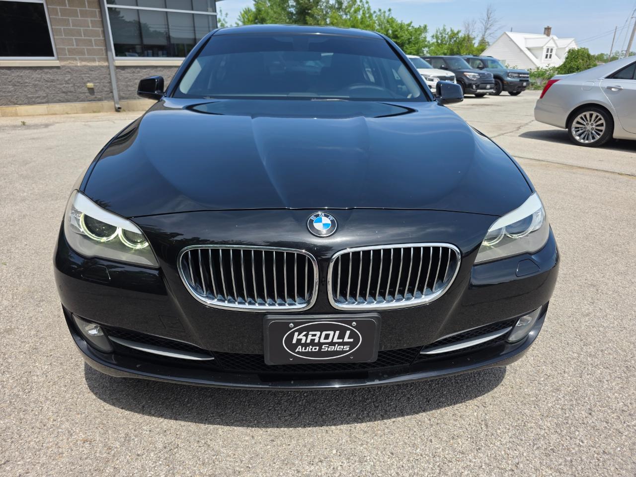 BMW 5 Series 4dr Sdn 528i xDrive AWD 2013