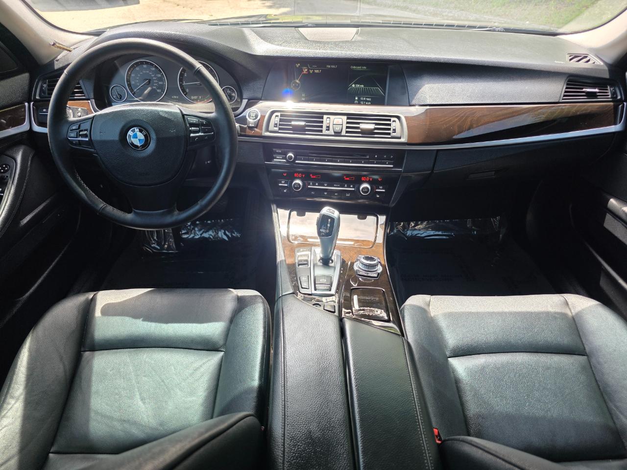 BMW 5 Series 4dr Sdn 528i xDrive AWD 2013