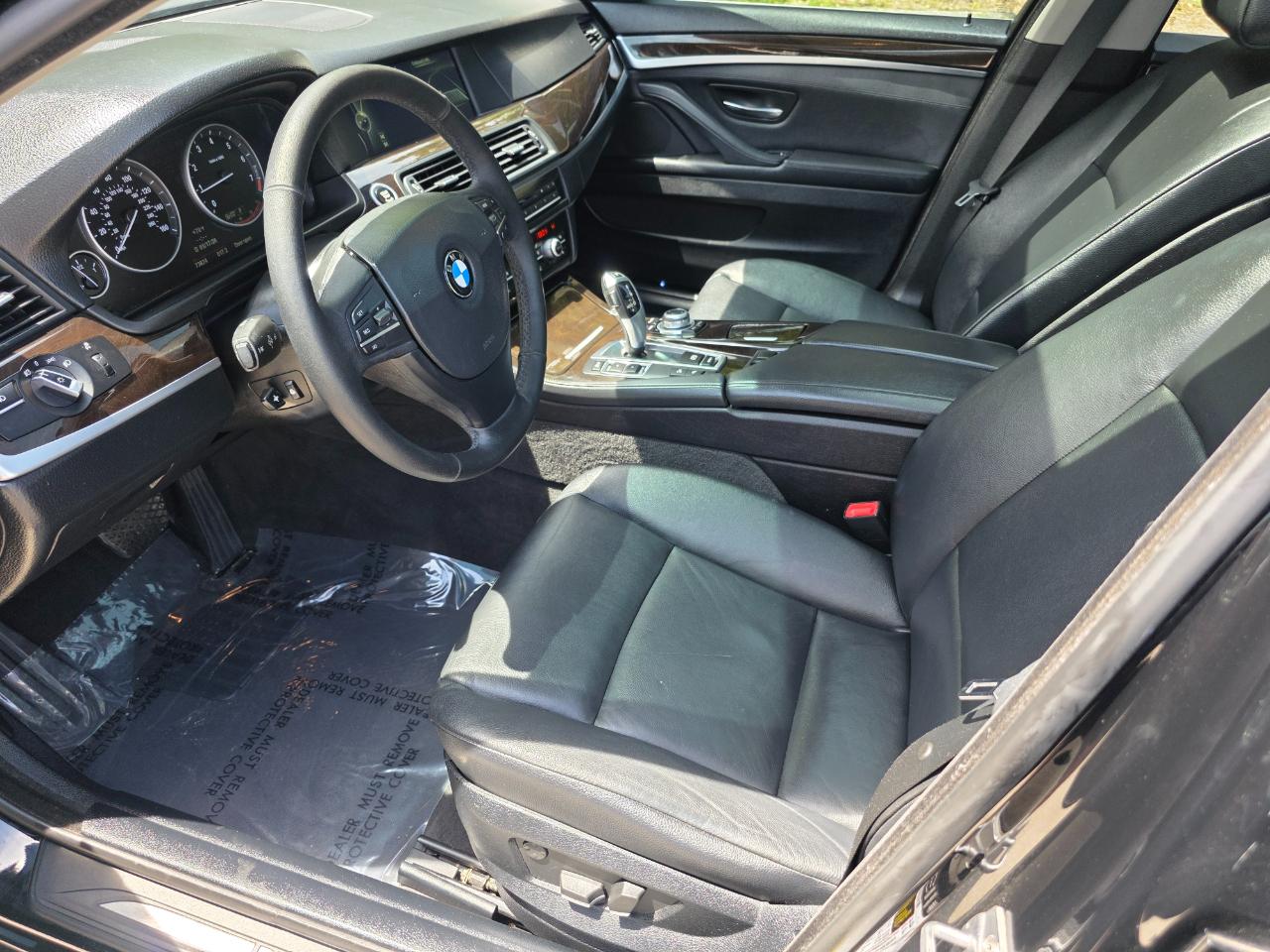 BMW 5 Series 4dr Sdn 528i xDrive AWD 2013