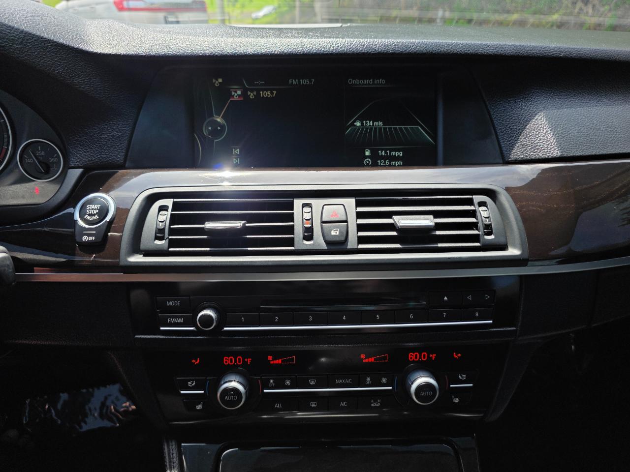 BMW 5 Series 4dr Sdn 528i xDrive AWD 2013