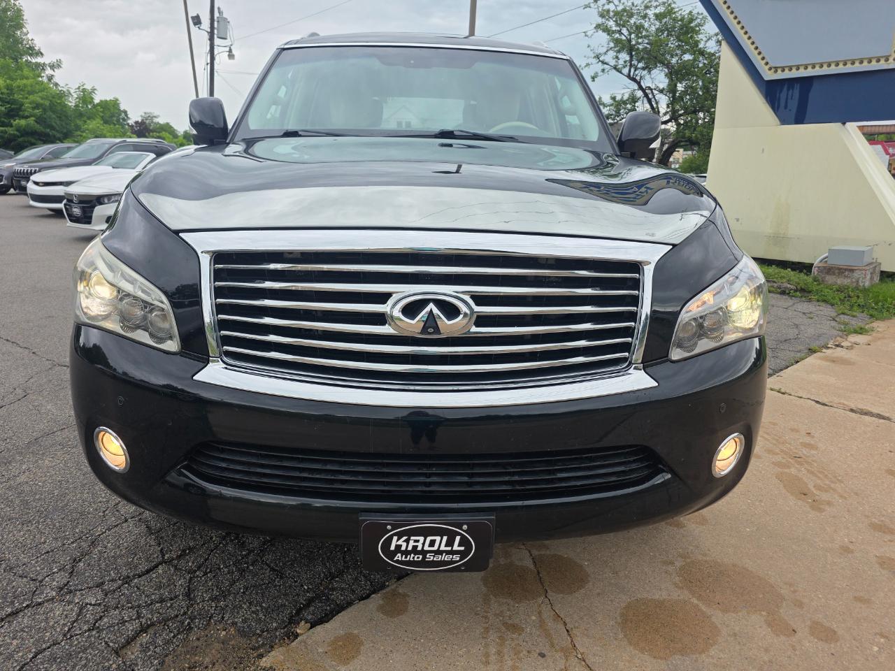 Infiniti QX56 4WD 4dr 7-passenger 2012