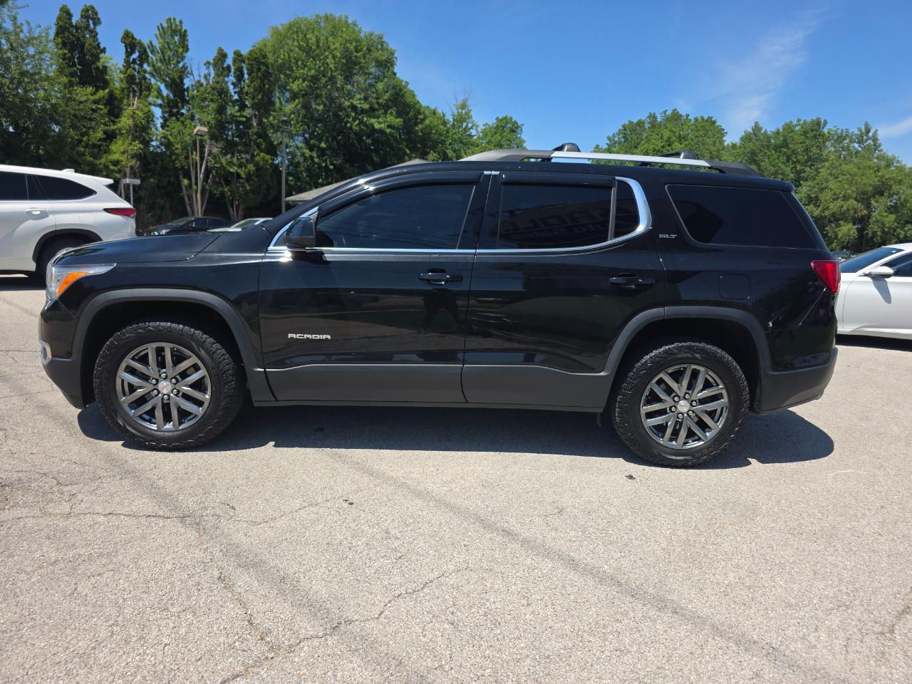 GMC Acadia AWD 4dr SLT w/SLT-1 2017