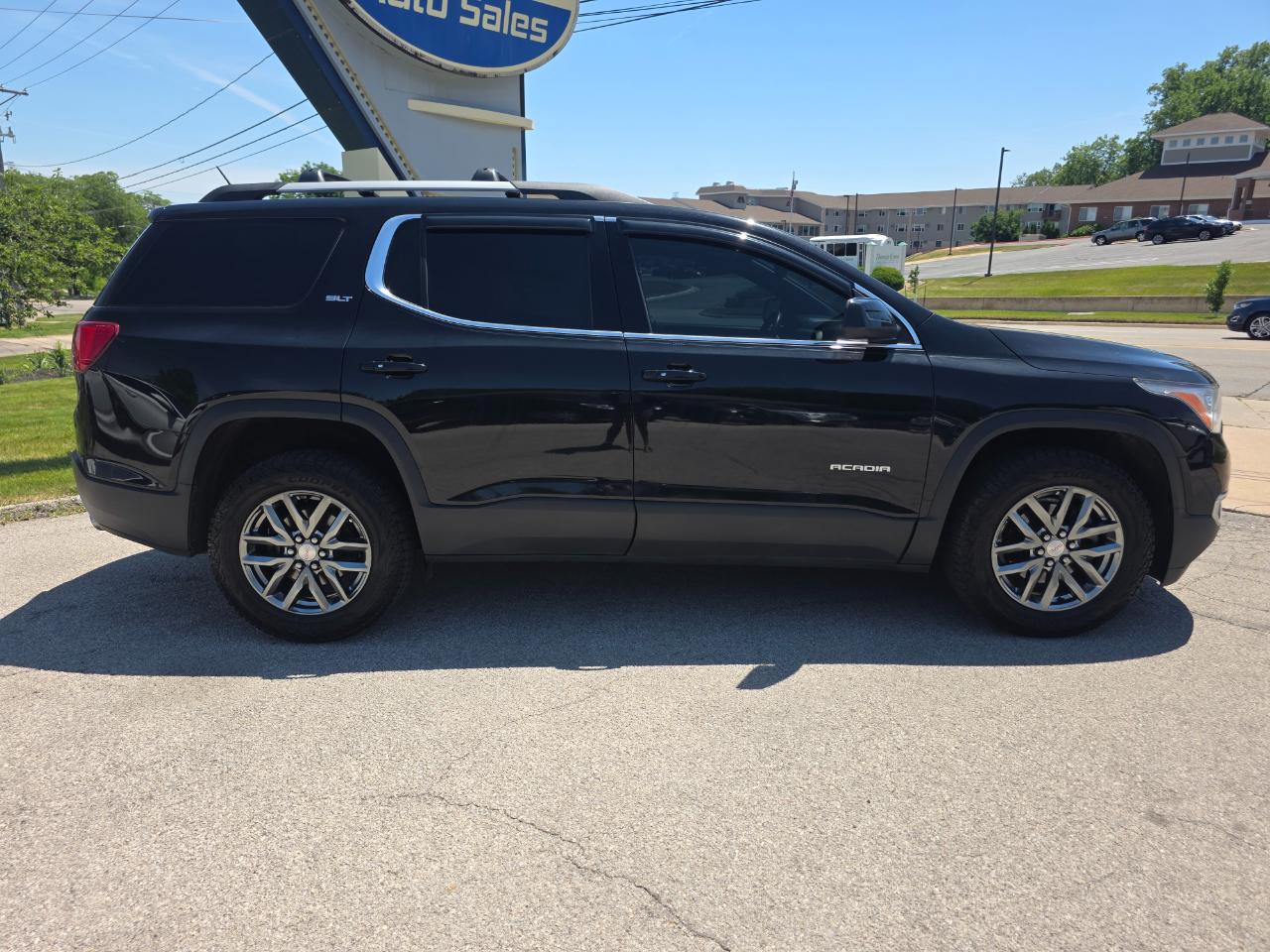 GMC Acadia AWD 4dr SLT w/SLT-1 2017