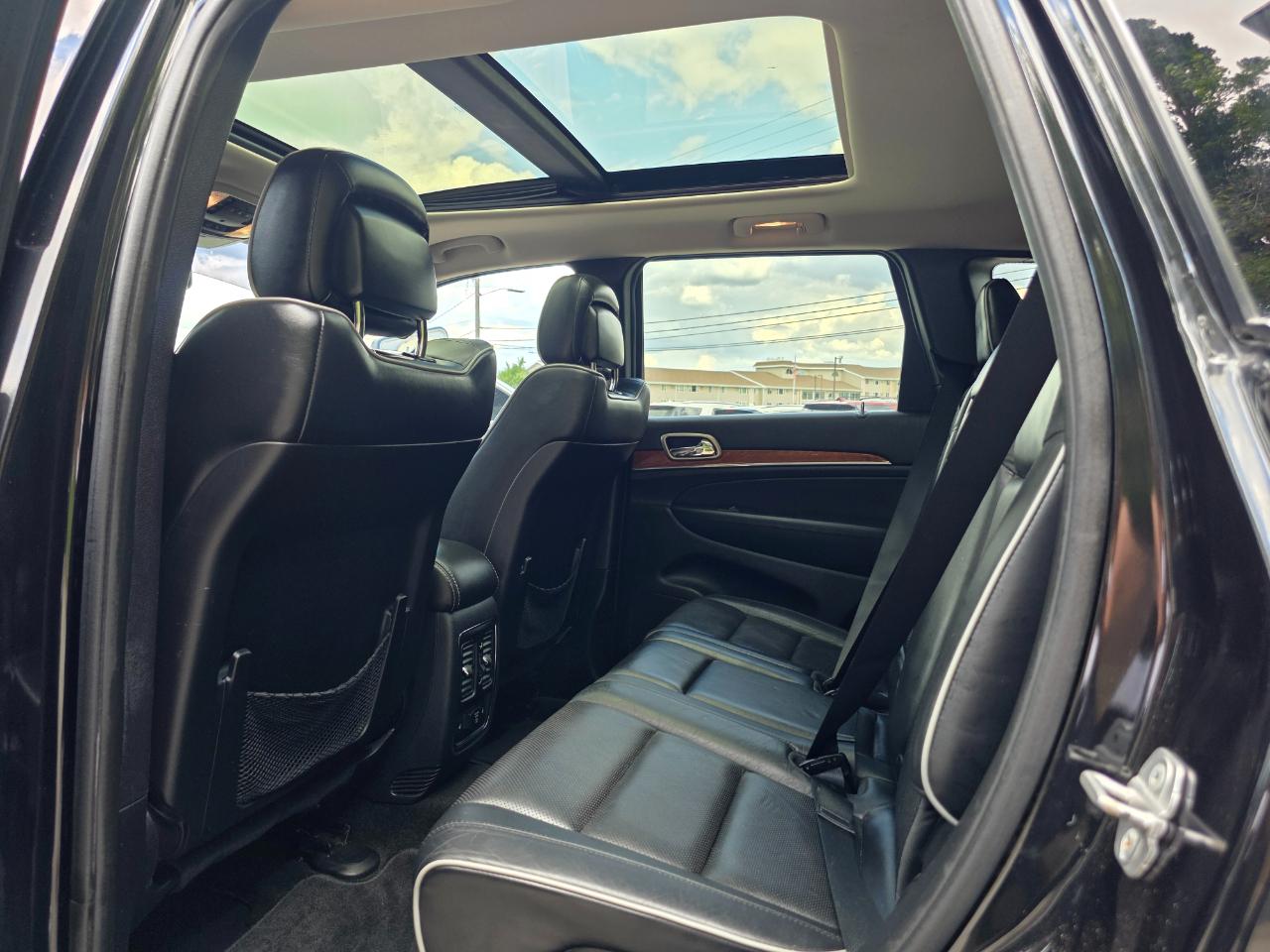 Jeep Grand Cherokee 4WD 4dr Overland 2012