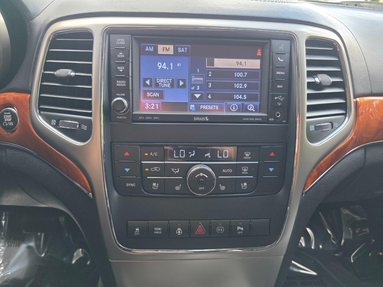 Jeep Grand Cherokee 4WD 4dr Overland 2012