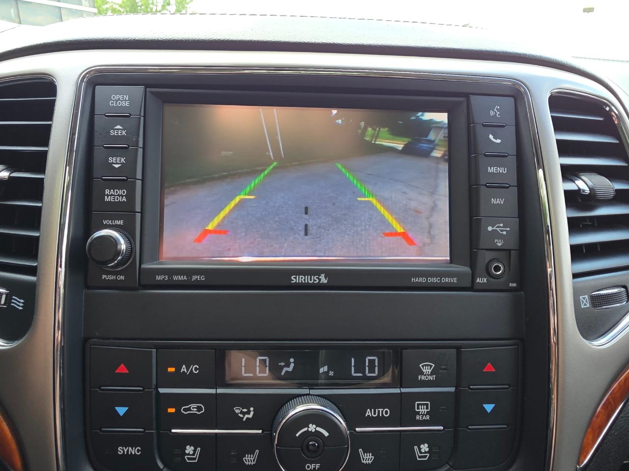 Jeep Grand Cherokee 4WD 4dr Overland 2012