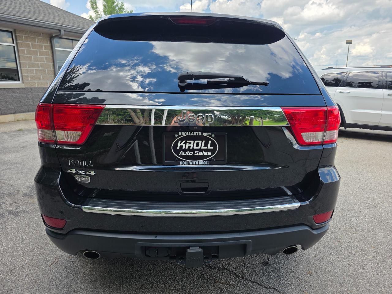 Jeep Grand Cherokee 4WD 4dr Overland 2012