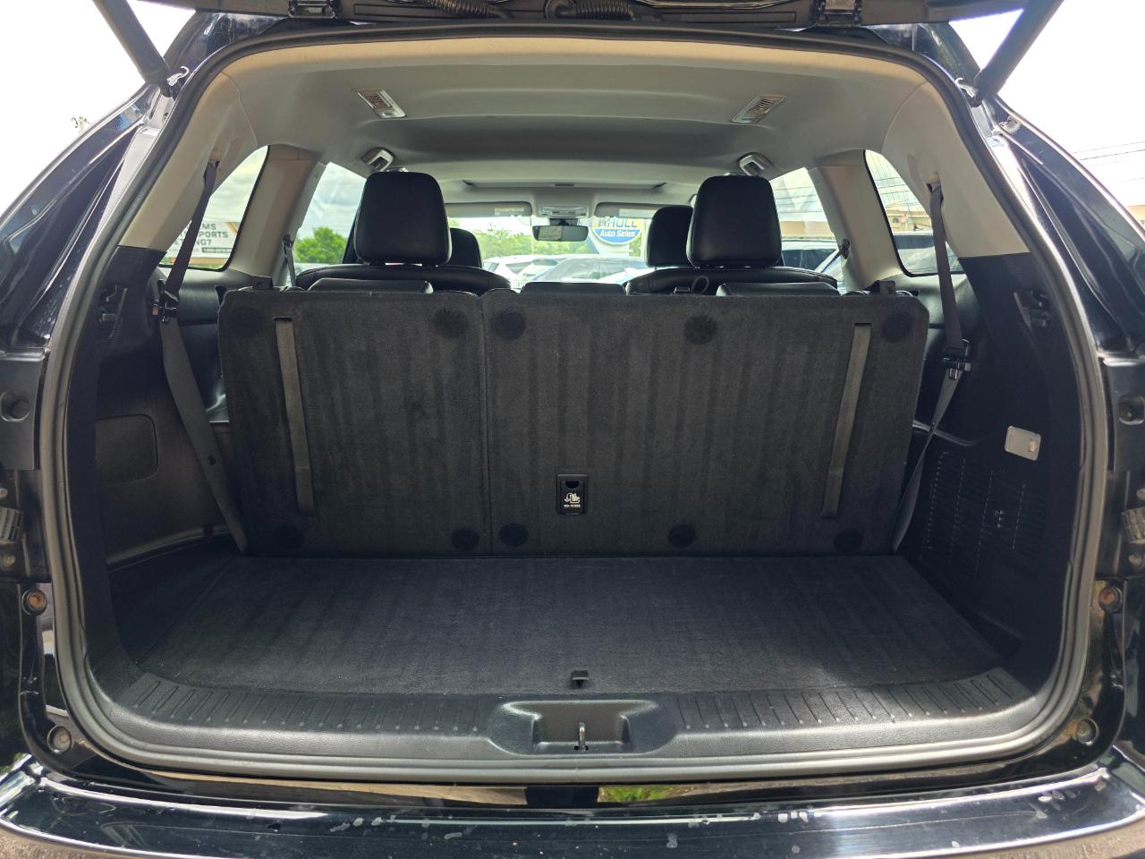 Toyota Highlander SE V6 AWD (Natl) 2019