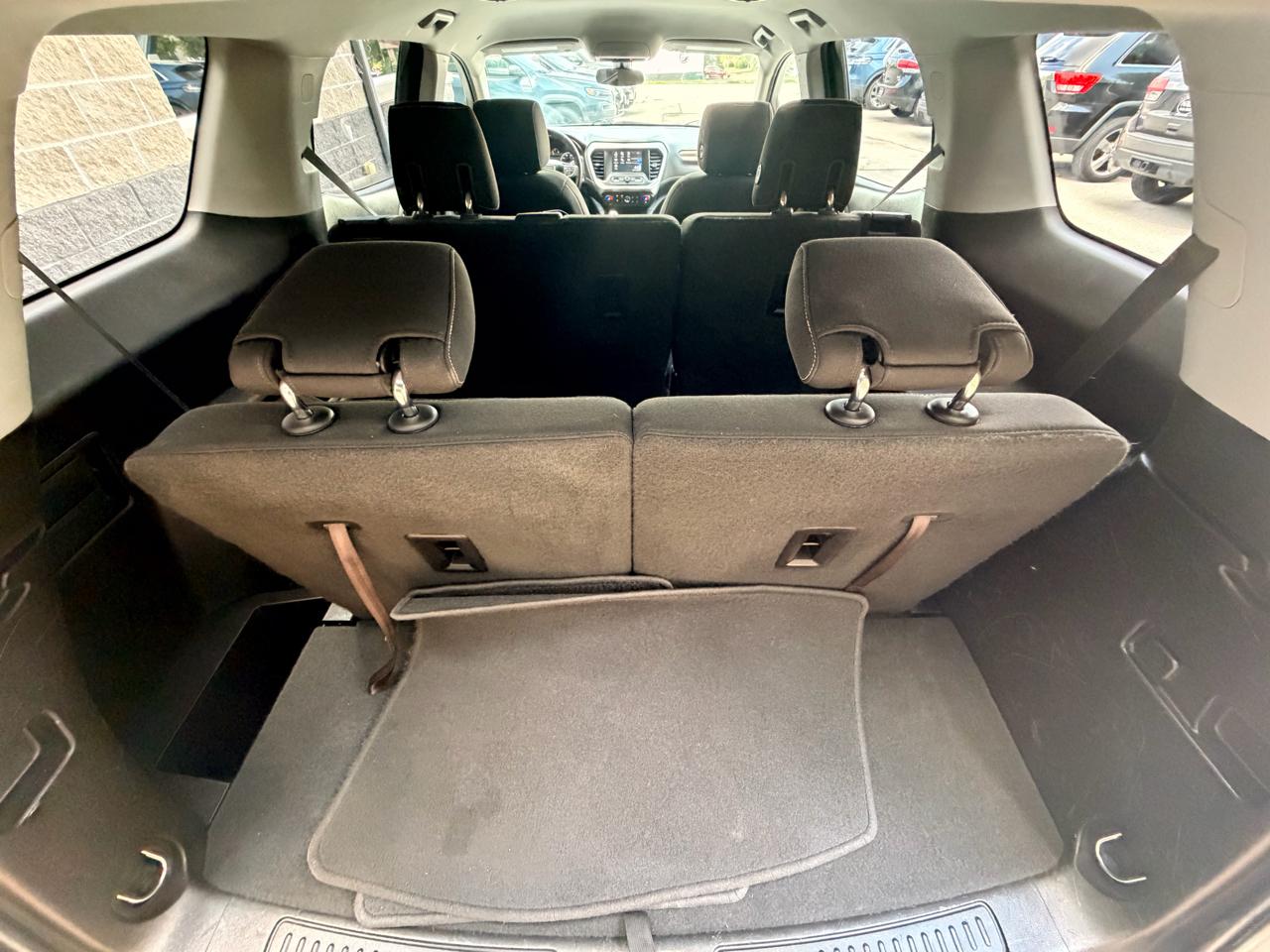 GMC Acadia FWD 4dr SLE w/SLE-2 2019