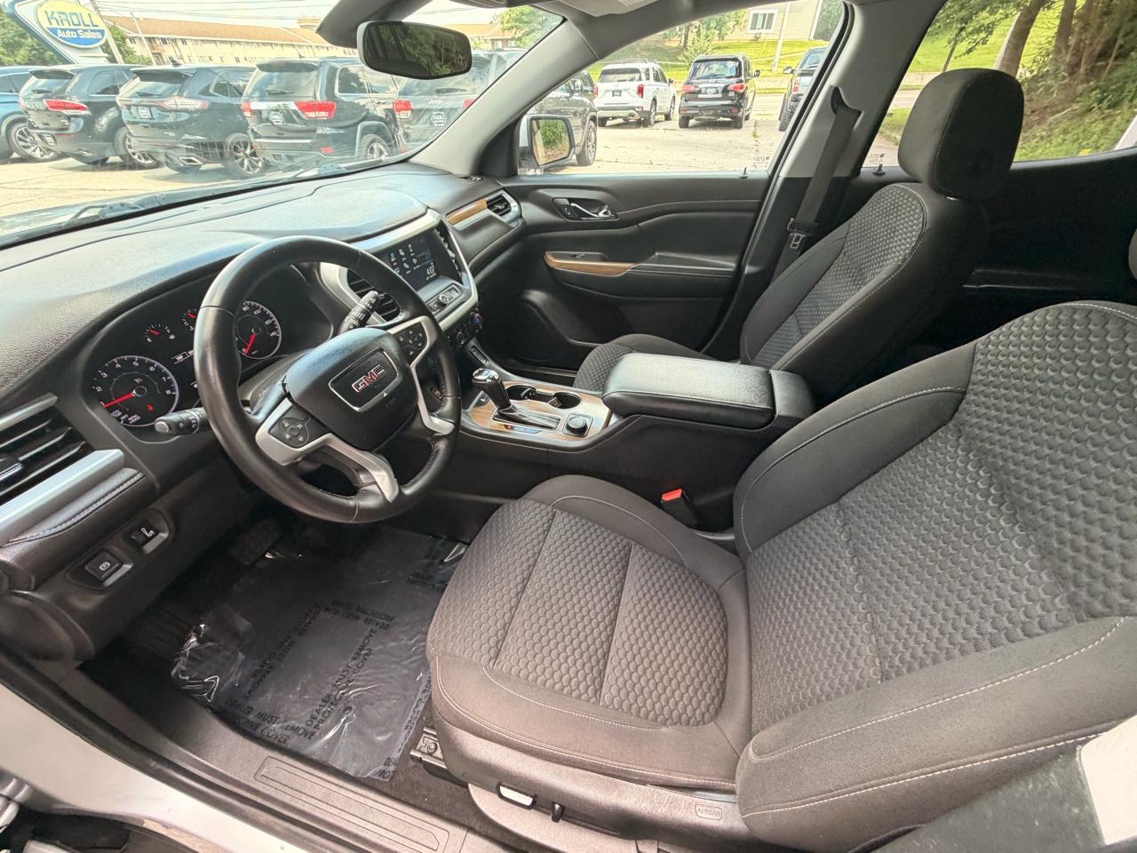 GMC Acadia FWD 4dr SLE w/SLE-2 2019