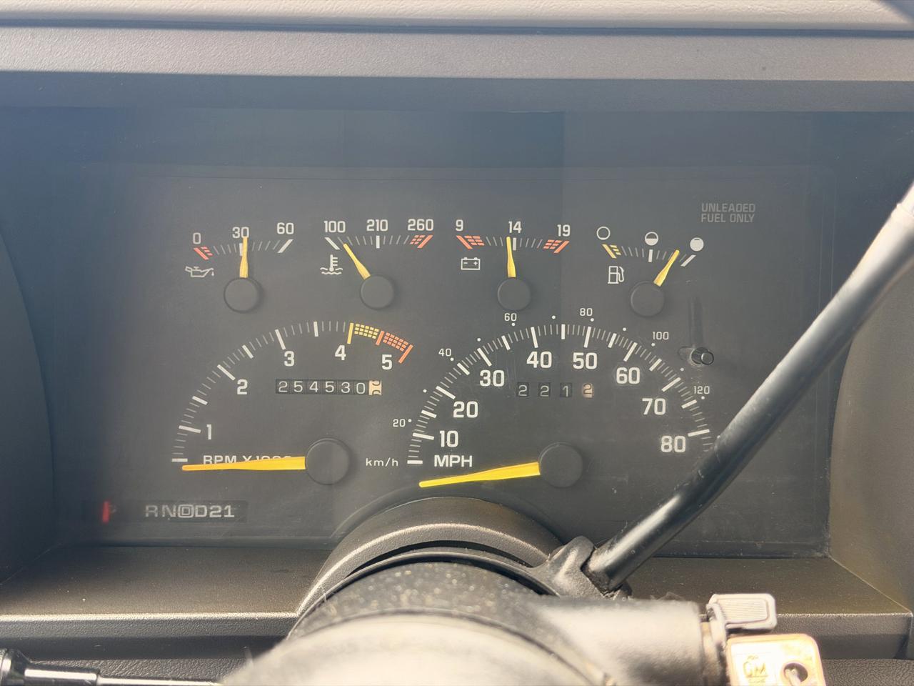 Chevrolet C/K 1500 Reg Cab 117.5" WB 4WD 1993