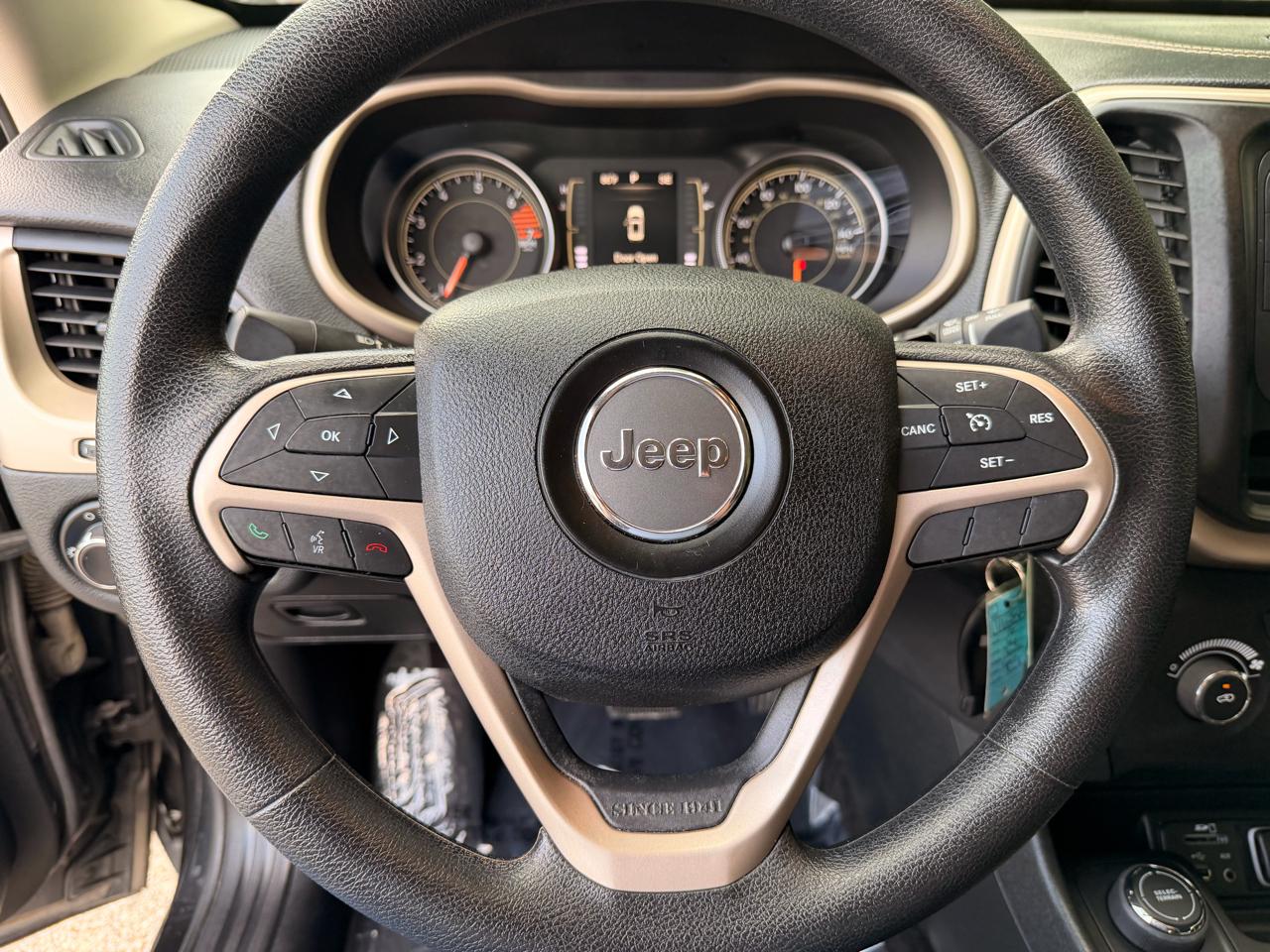 Jeep Cherokee 4WD 4dr Sport 2016