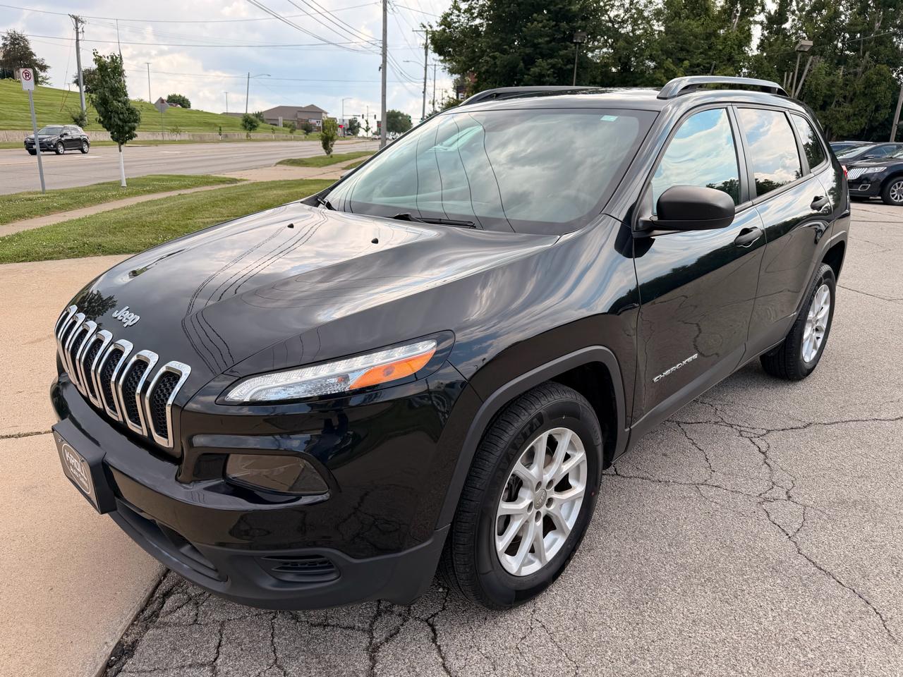 2016 Jeep Cherokee 4WD 4dr Sport
