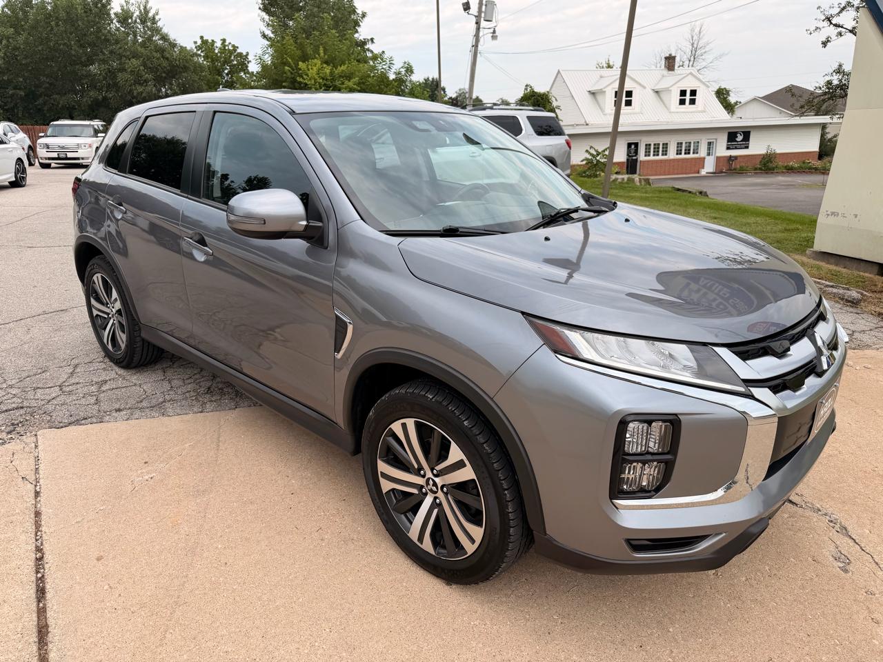 Mitsubishi Outlander Sport ES 2.0 AWC CVT 2021