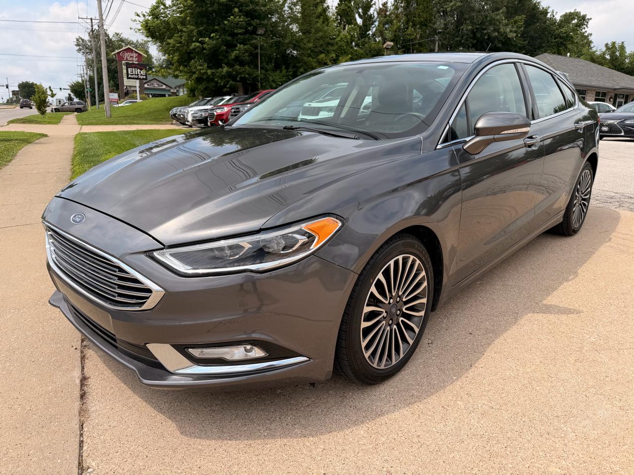 2017 Ford Fusion SE FWD