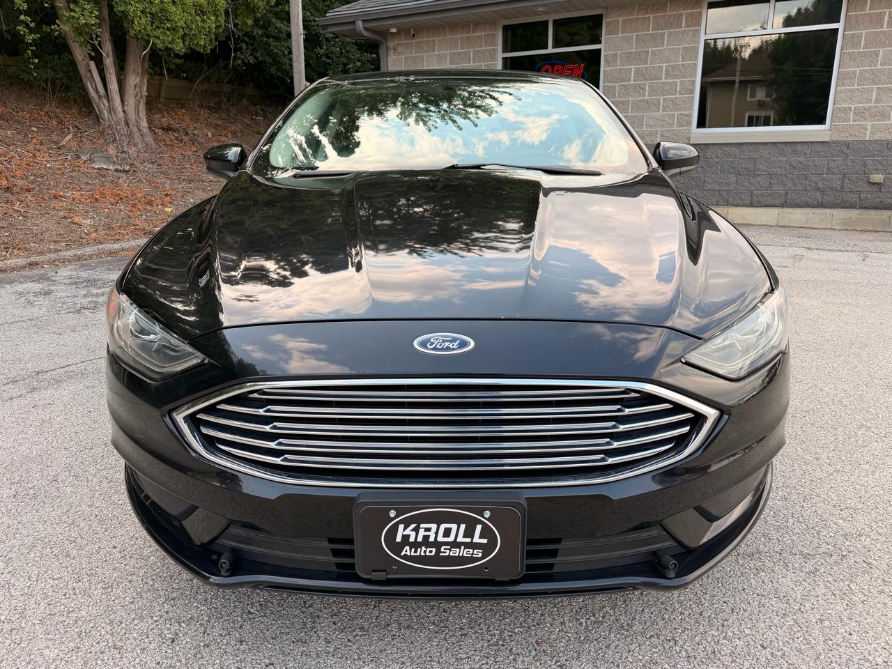 Ford Fusion SE FWD 2017