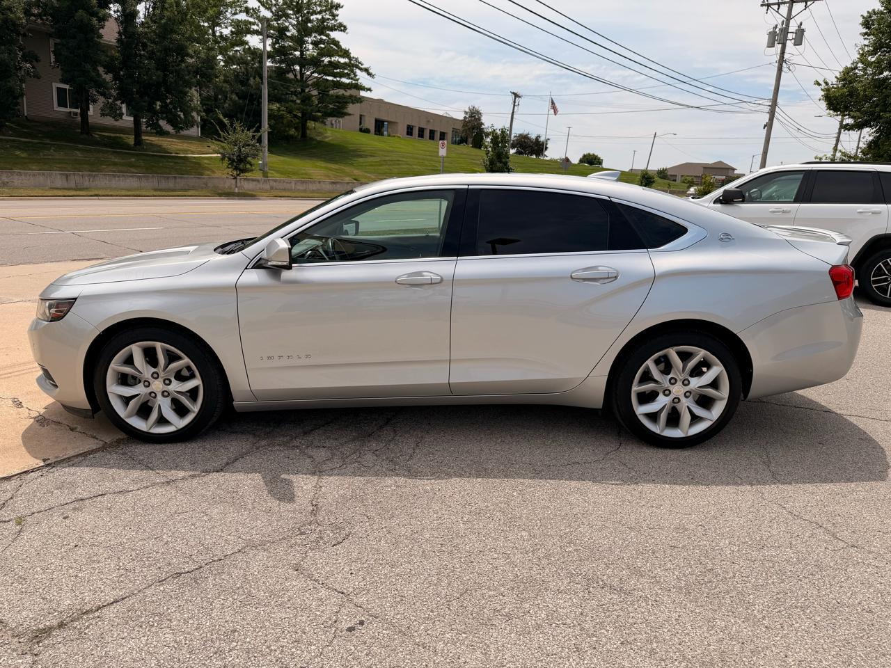 Chevrolet Impala 4dr Sdn LT w/1LT 2017