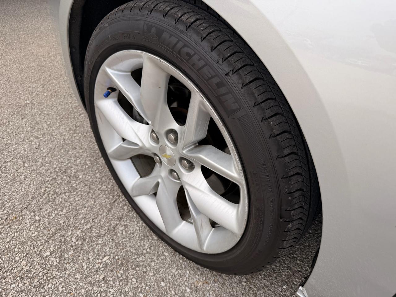 Chevrolet Impala 4dr Sdn LT w/1LT 2017