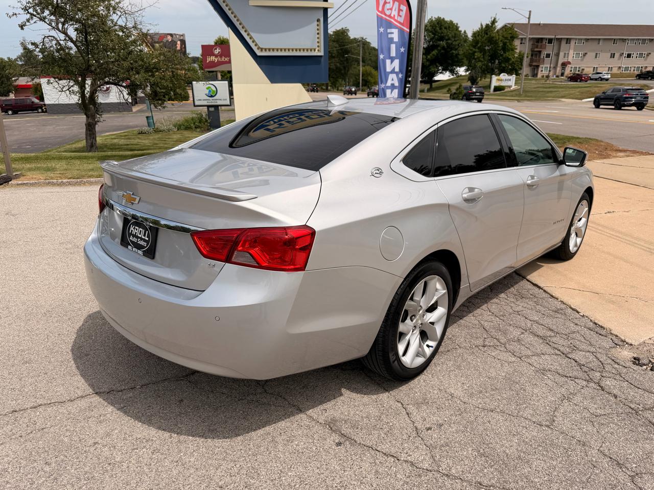 Chevrolet Impala 4dr Sdn LT w/1LT 2017