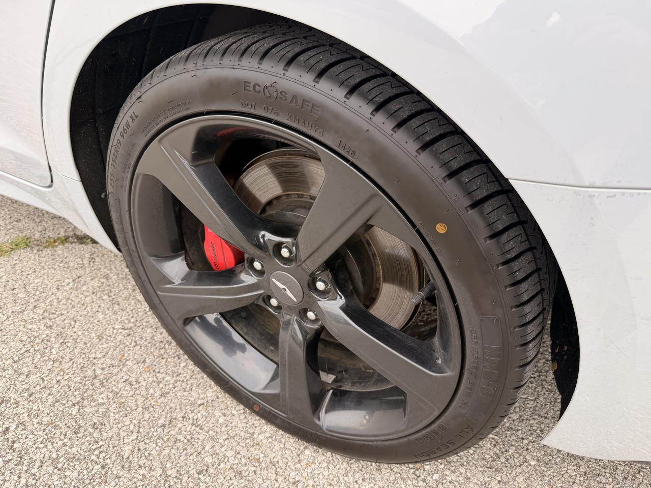 Genesis G70 3.3T Advanced AWD 2019