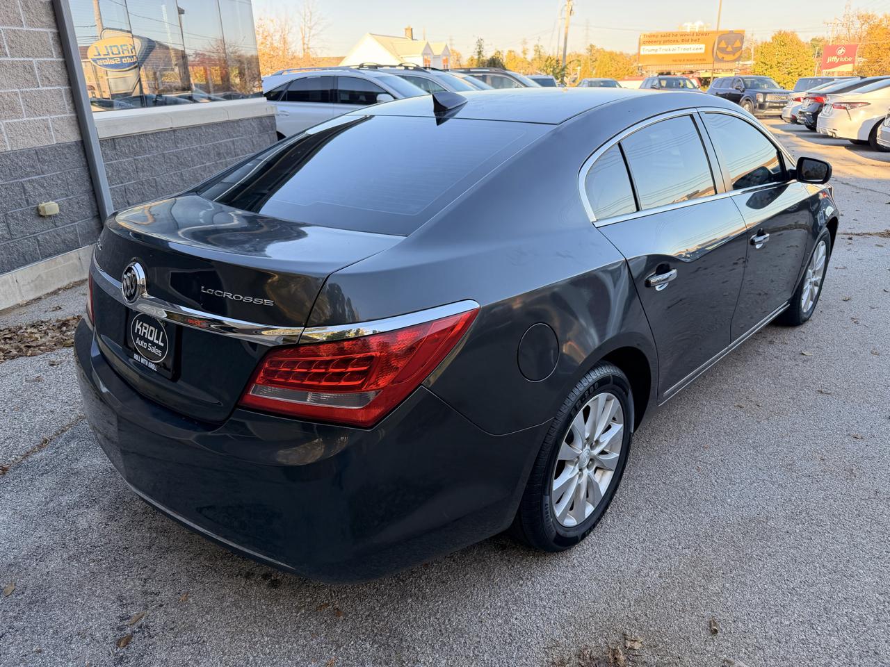 Buick LaCrosse 4dr Sdn Base FWD 2016