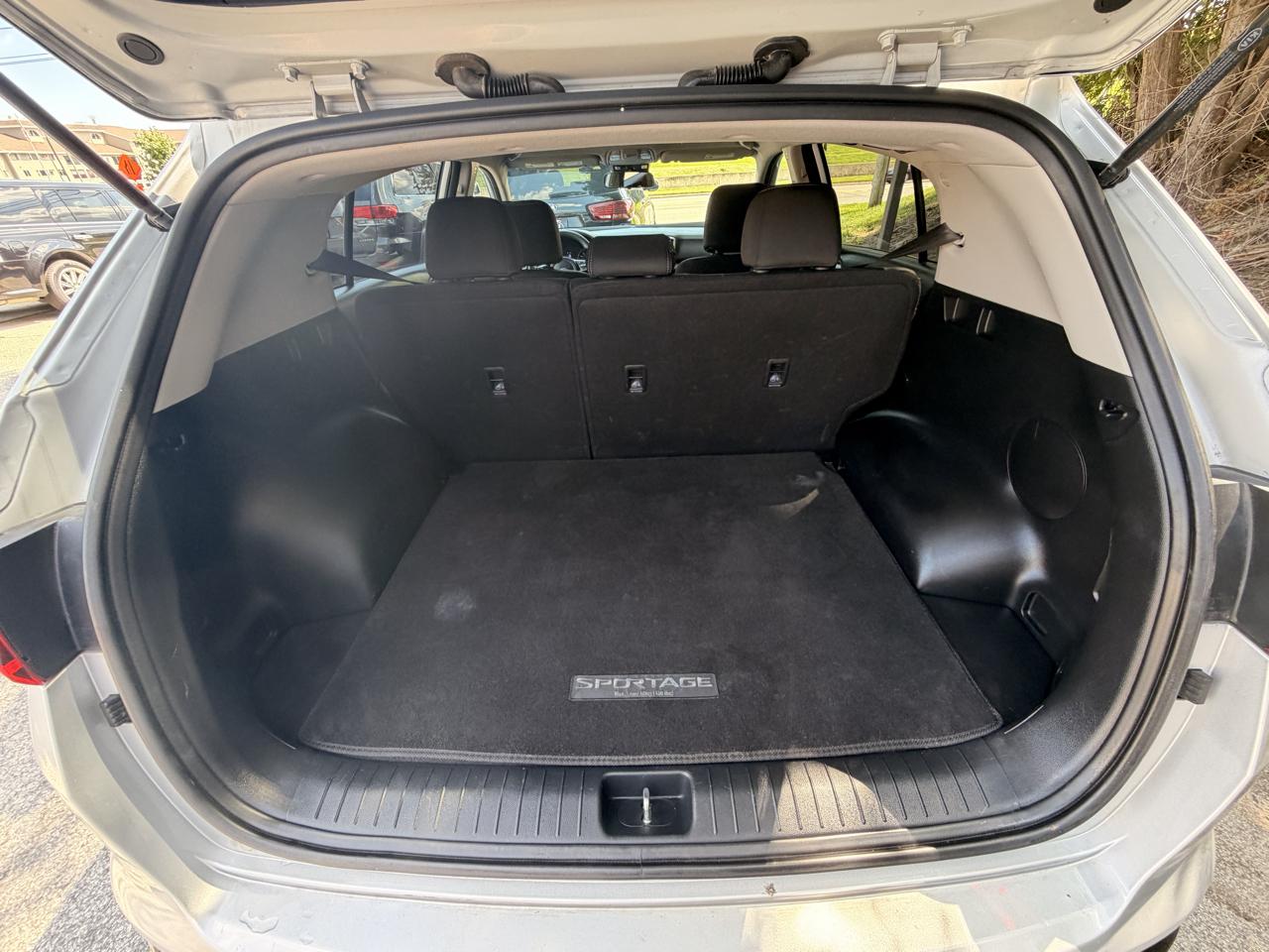 Kia Sportage LX FWD 2020